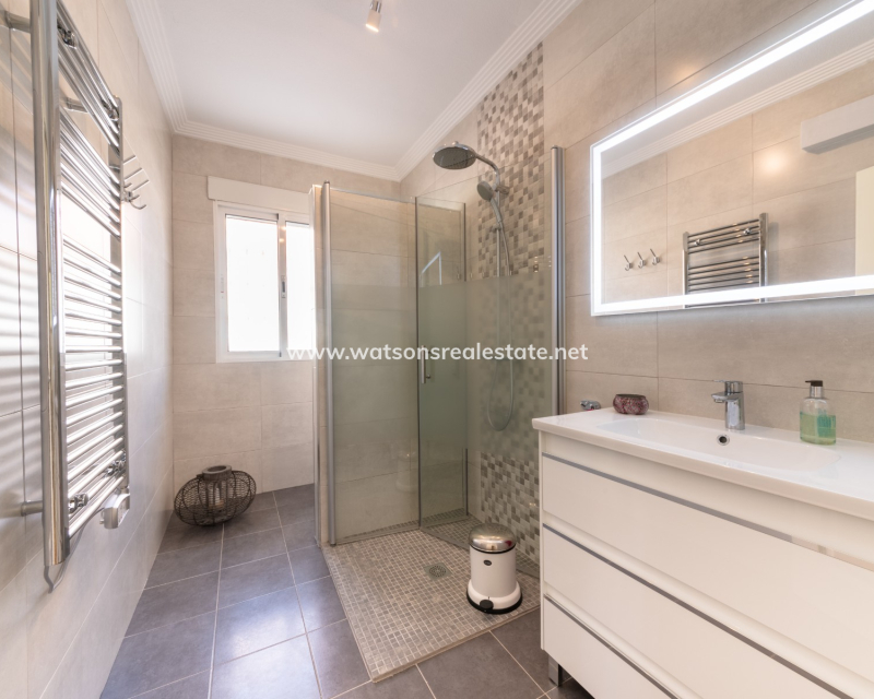 Revente - Maison Individuelle - Urb. La Marina