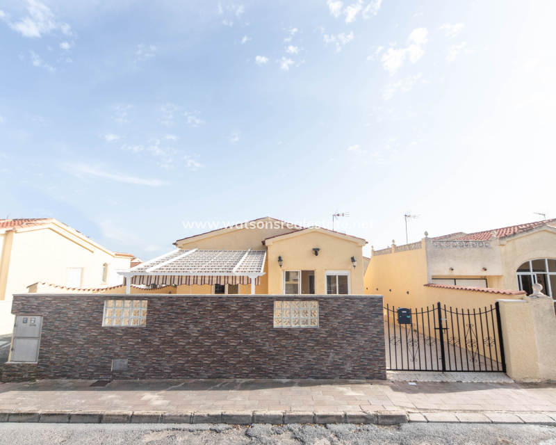 Revente - Maison Individuelle - Urb. La Marina