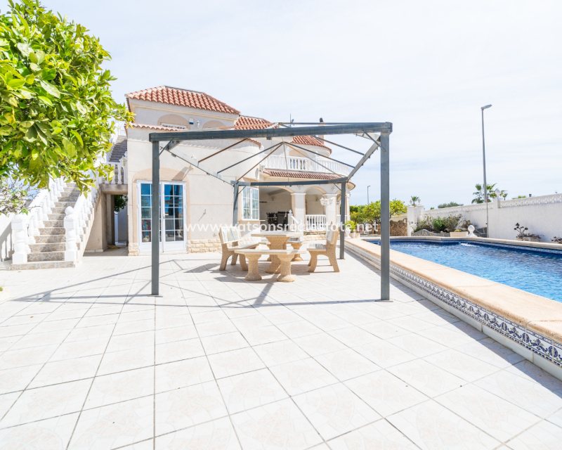 Revente - Maison Individuelle - Urb. La Marina