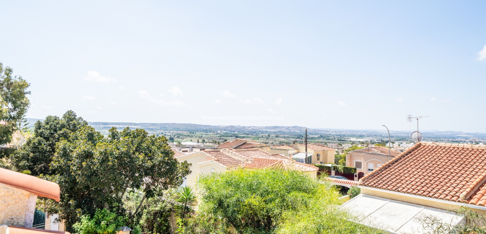 Revente - Maison Individuelle - Urb. La Marina