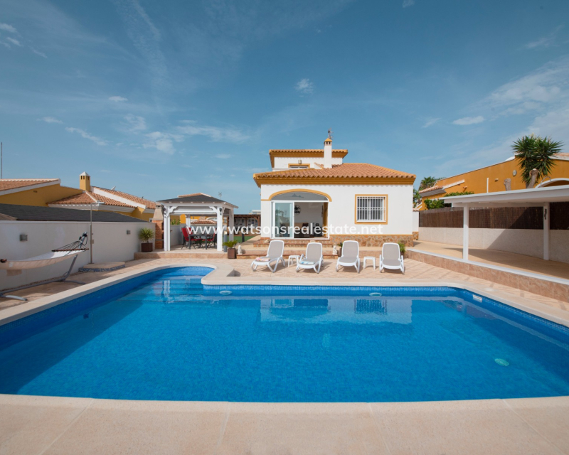 Revente - Maison Individuelle - Urb. La Marina