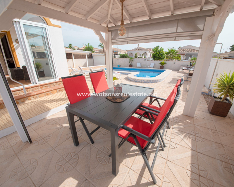Revente - Maison Individuelle - Urb. La Marina