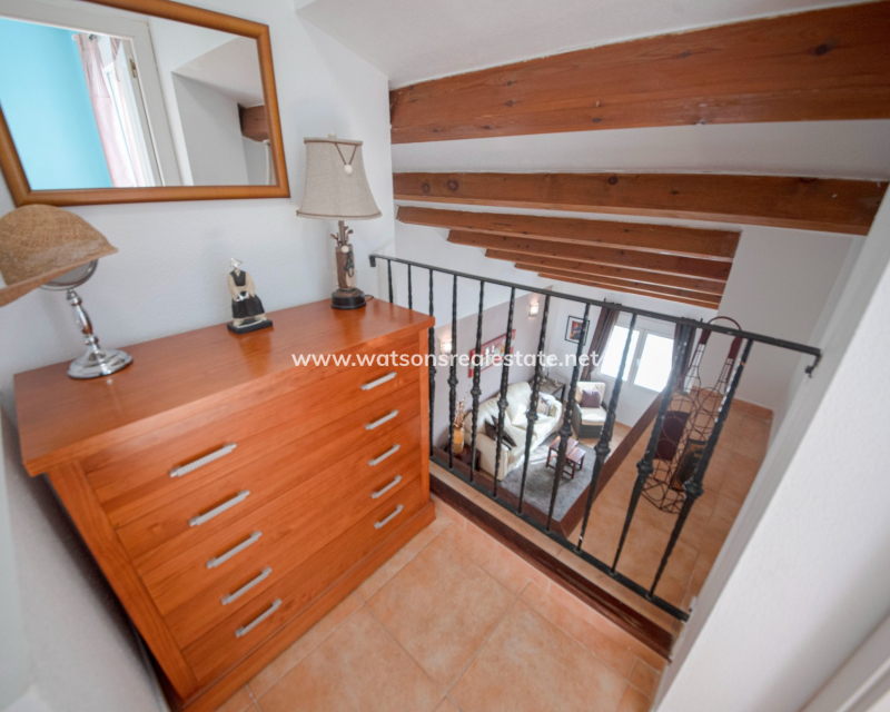 Revente - Maison Individuelle - Urb. La Marina