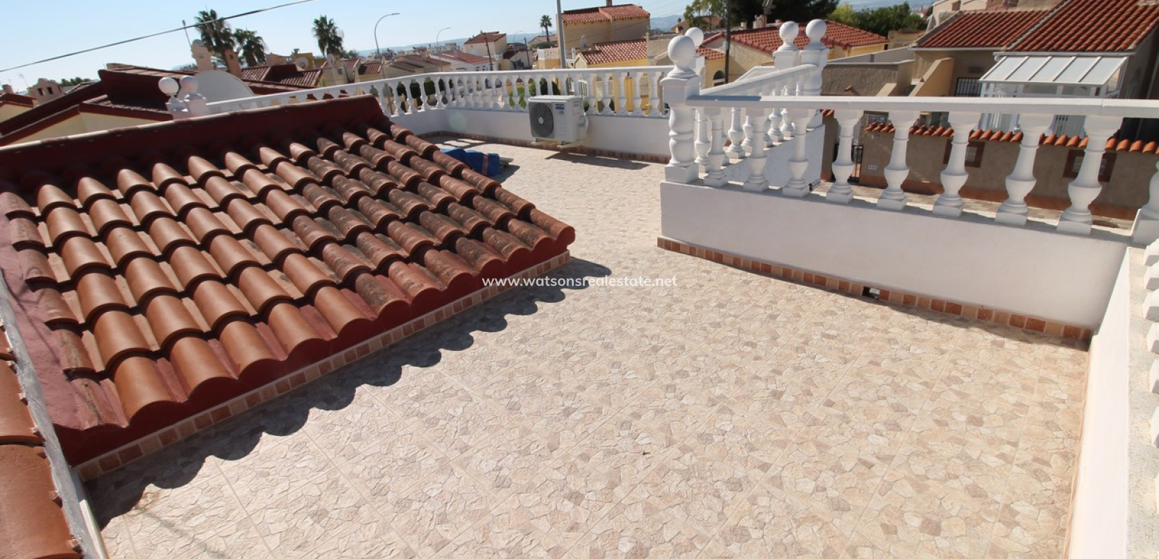 Revente - Maison Individuelle - Urb. La Marina