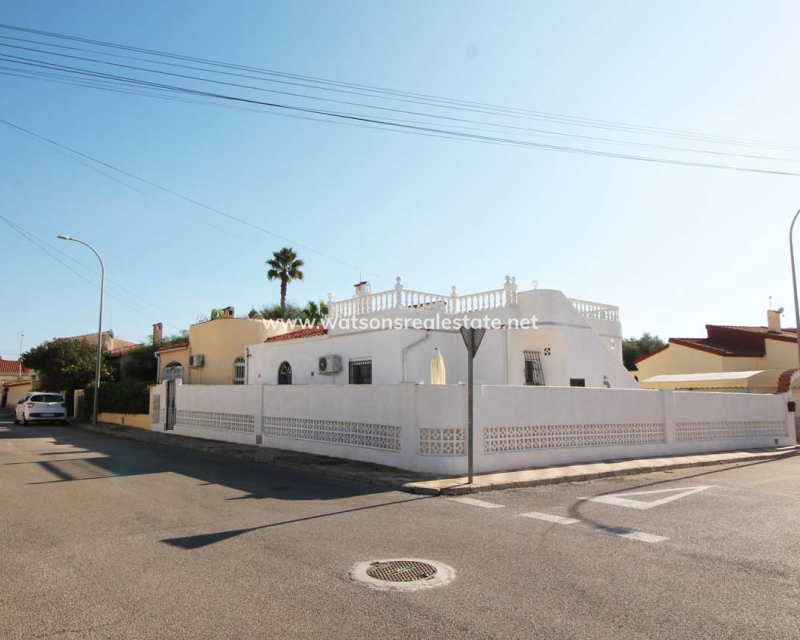 Revente - Maison Individuelle - Urb. La Marina