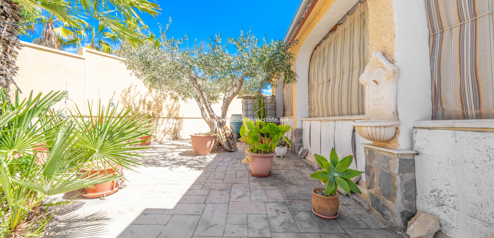 Revente - Maison Individuelle - Urb. La Marina