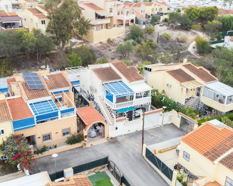 Revente - Maison Individuelle - Urb. La Marina