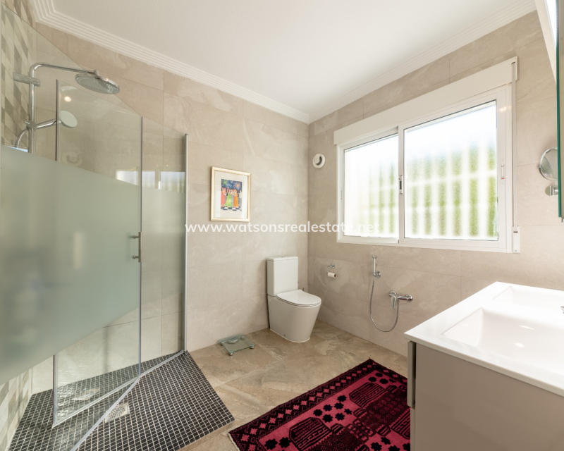 Revente - Maison Individuelle - Urb. La Marina