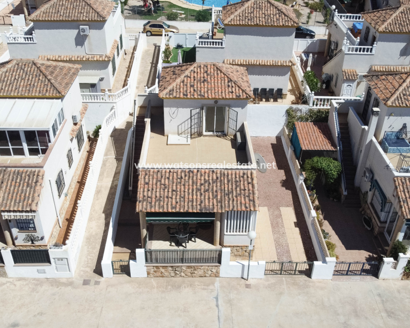 Revente - Maison Individuelle - Urb. La Marina