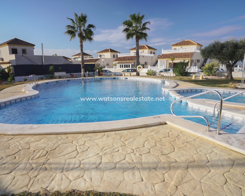 Revente - Maison Individuelle - Urb. La Marina