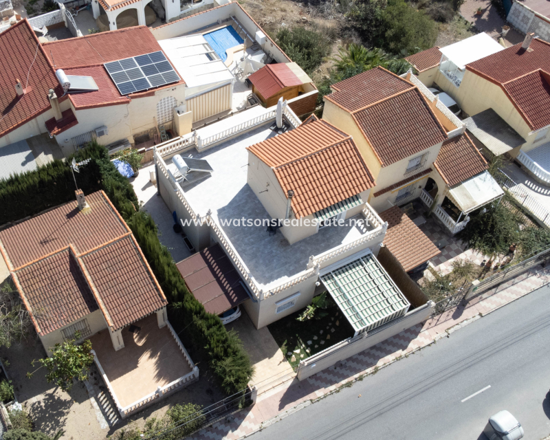 Revente - Maison Individuelle - Urb. La Marina