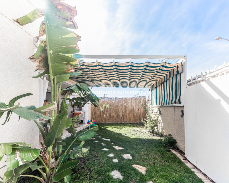 Revente - Maison Individuelle - Urb. La Marina