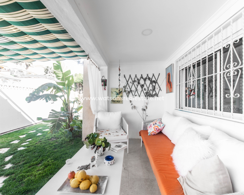Revente - Maison Individuelle - Urb. La Marina