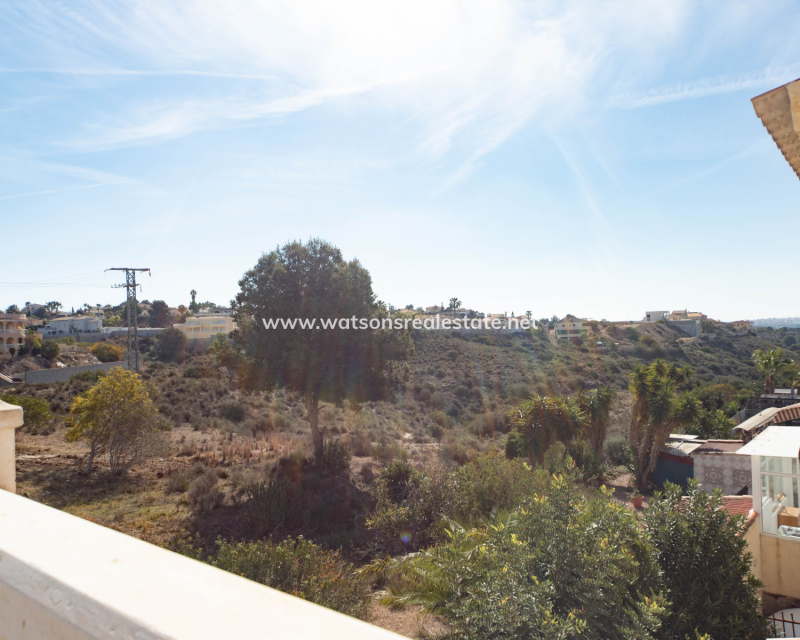 Revente - Maison Individuelle - Urb. La Marina