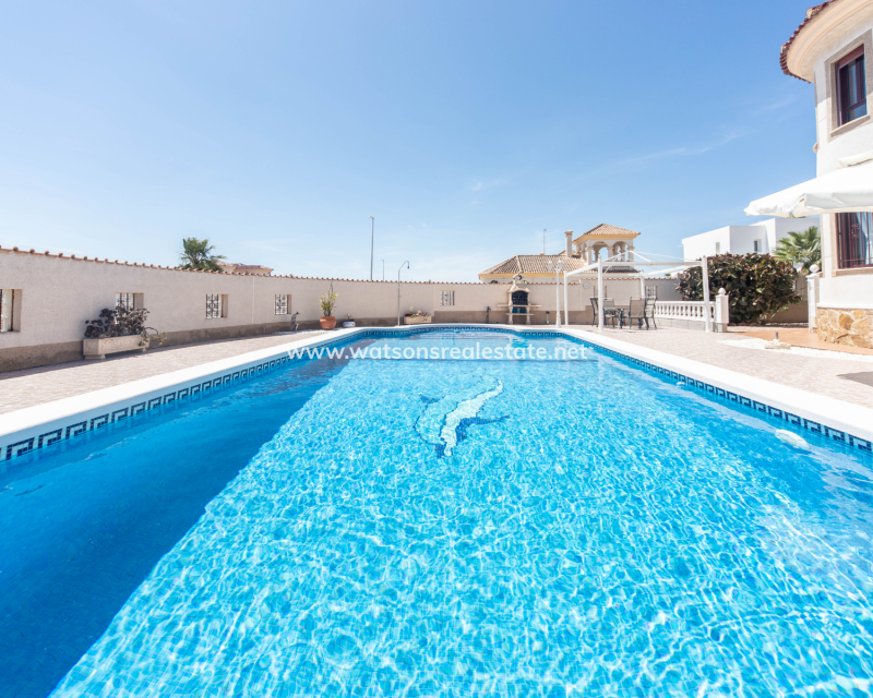 Revente - Maison Individuelle - Urb. La Marina