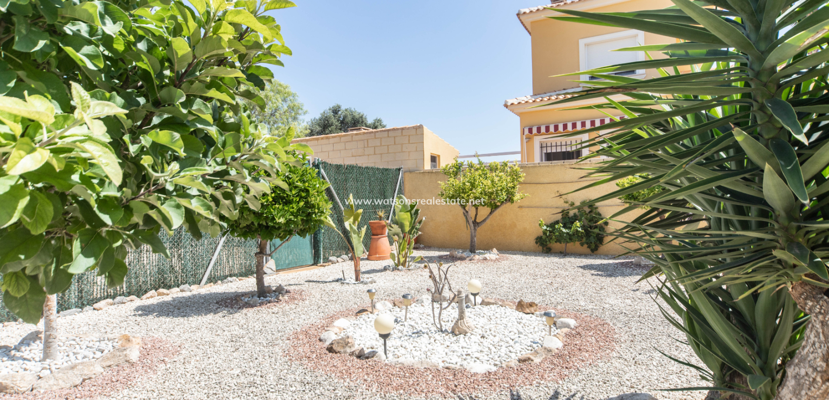 Revente - Maison Individuelle - Urb. La Marina