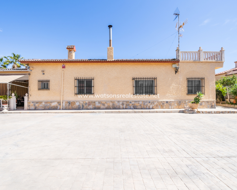 Revente - Maison Individuelle - Urb. La Marina