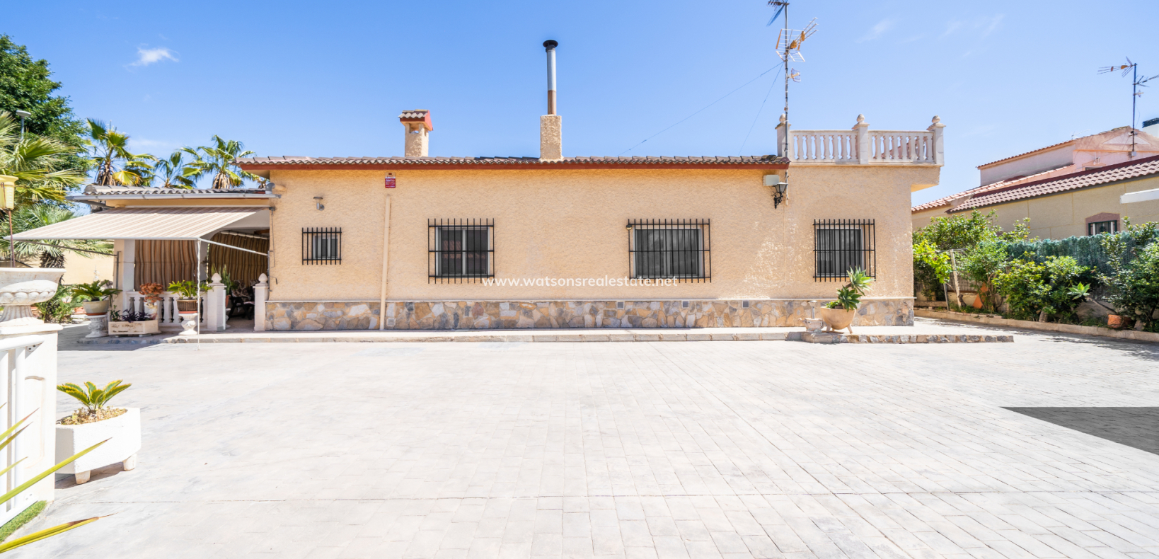 Revente - Maison Individuelle - Urb. La Marina