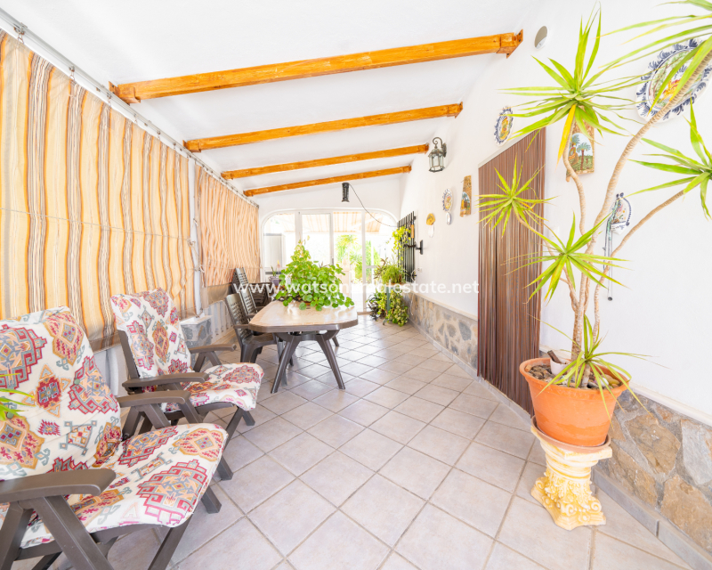Revente - Maison Individuelle - Urb. La Marina