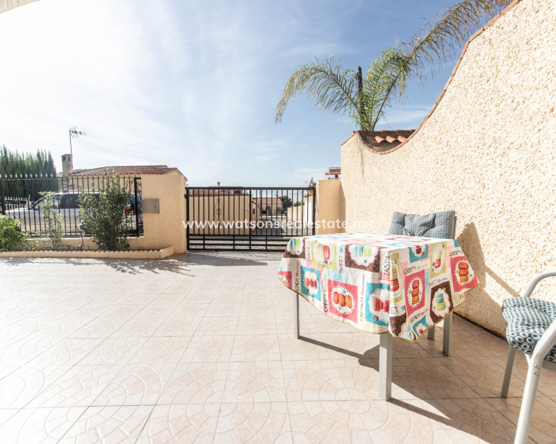 Revente - Maison Individuelle - Urb. La Marina