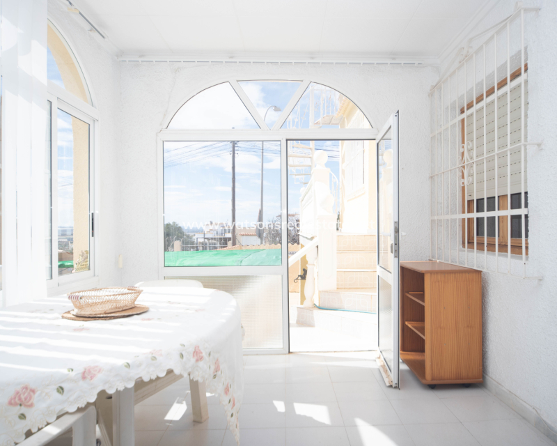 Revente - Maison Individuelle - Urb. La Marina