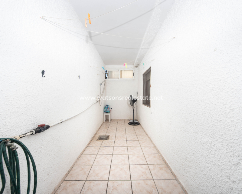 Revente - Maison Individuelle - Urb. La Marina