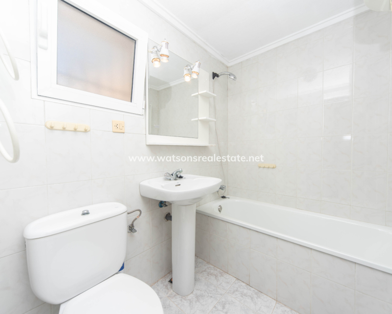 Revente - Maison Individuelle - Urb. La Marina