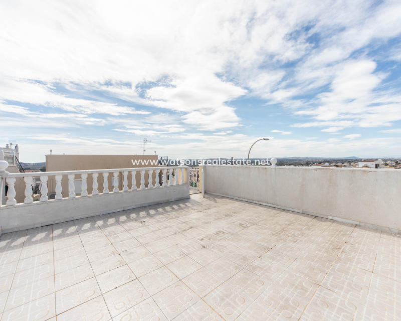 Revente - Maison Individuelle - Urb. La Marina