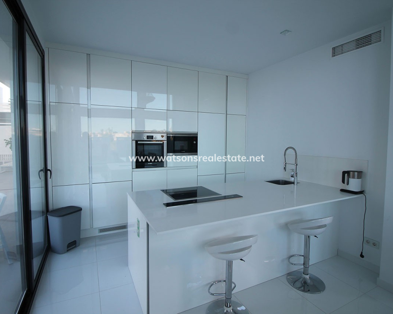 Revente - Maison Individuelle - Urb. La Marina