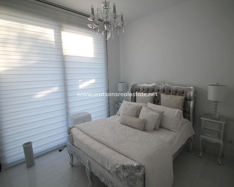 Revente - Maison Individuelle - Urb. La Marina