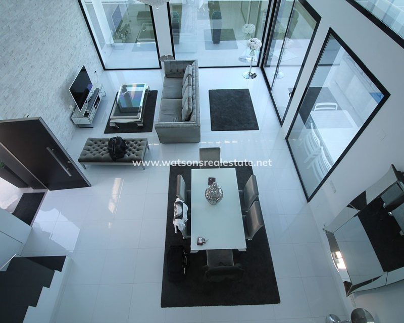 Revente - Maison Individuelle - Urb. La Marina