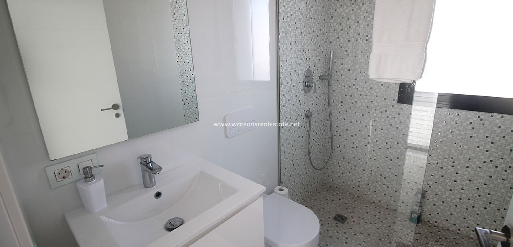 Revente - Maison Individuelle - Urb. La Marina