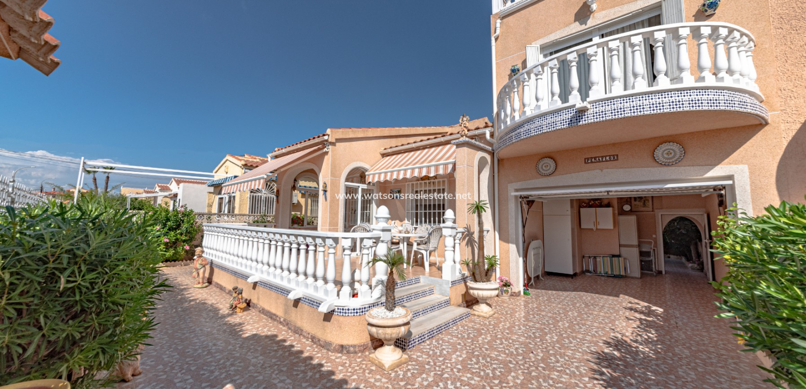Revente - Maison Individuelle - Urb. La Marina