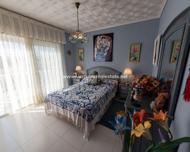 Revente - Maison Individuelle - Urb. La Marina