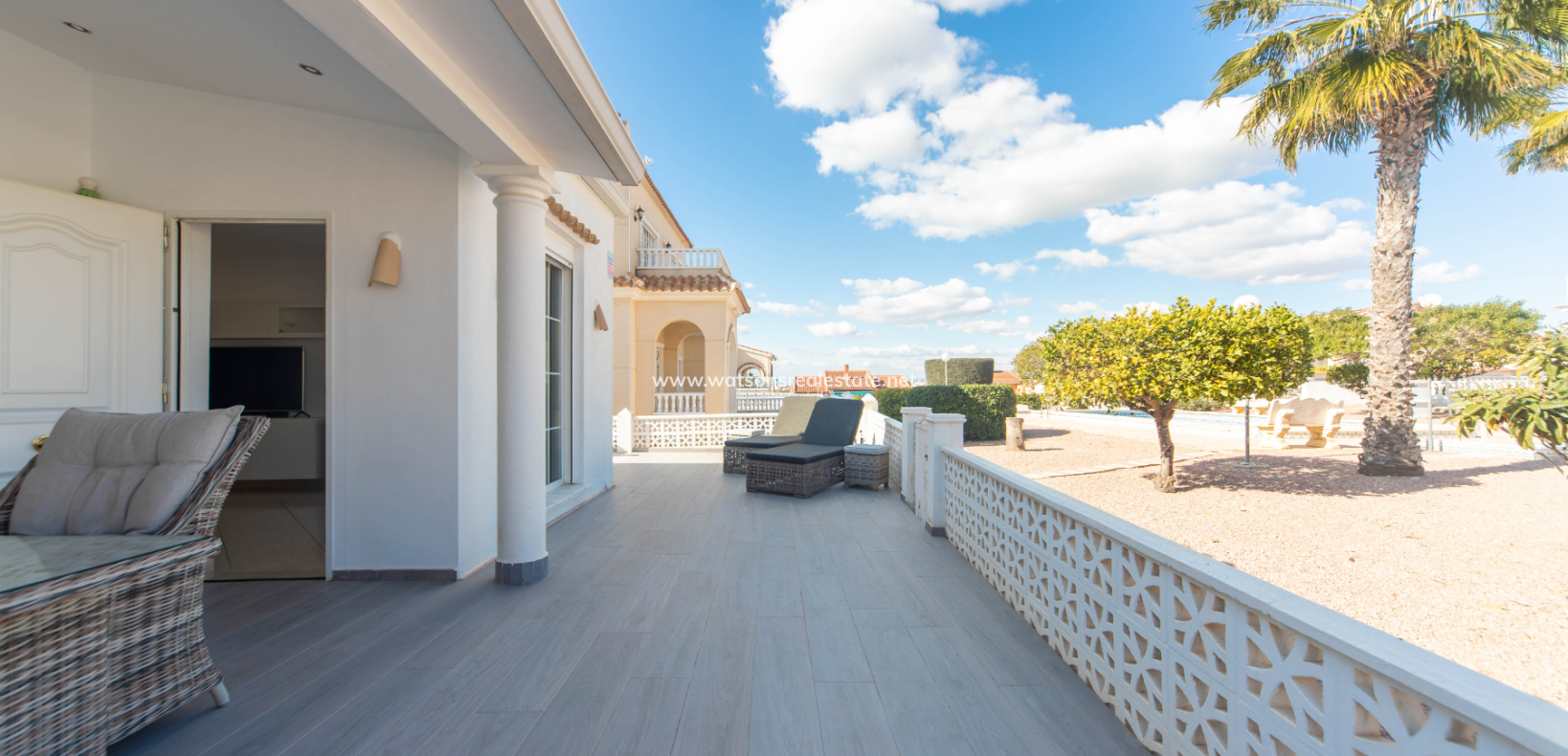 Revente - Maison Individuelle - Urb. La Marina