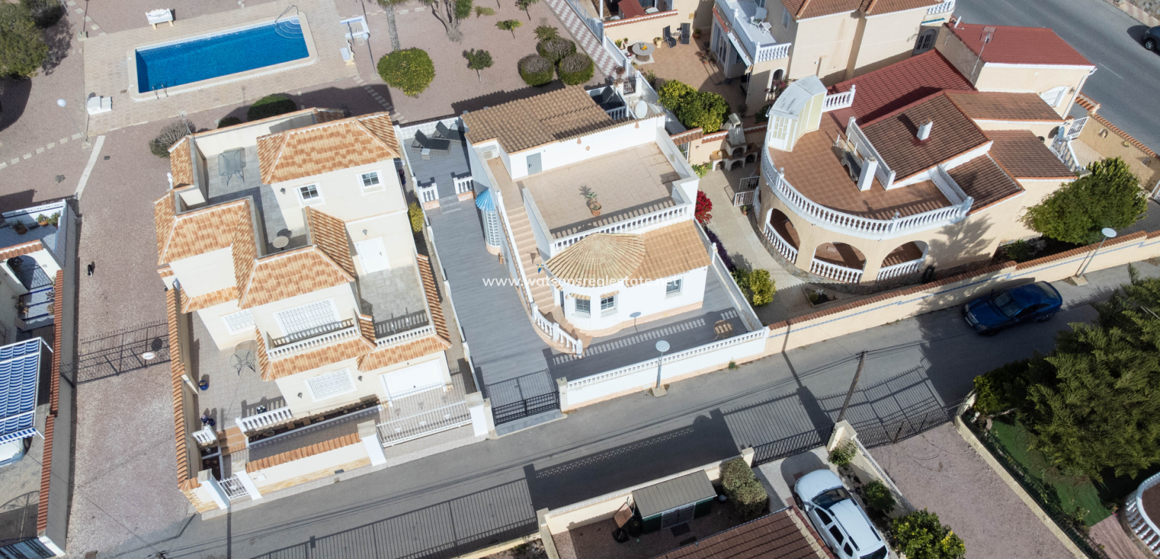 Revente - Maison Individuelle - Urb. La Marina