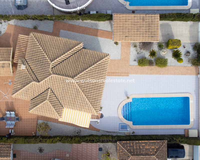 Revente - Maison Individuelle - Urb. La Marina