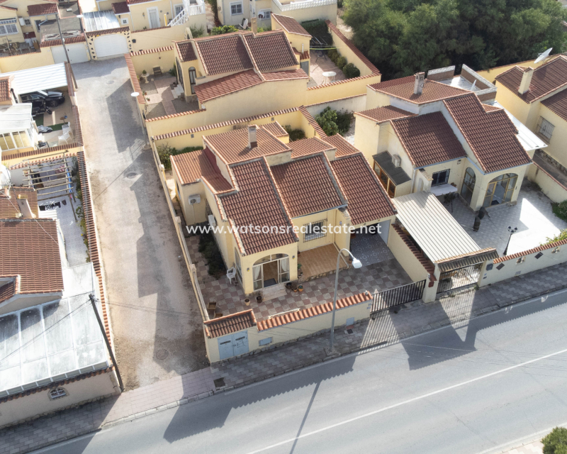 Revente - Maison Individuelle - Urb. La Marina