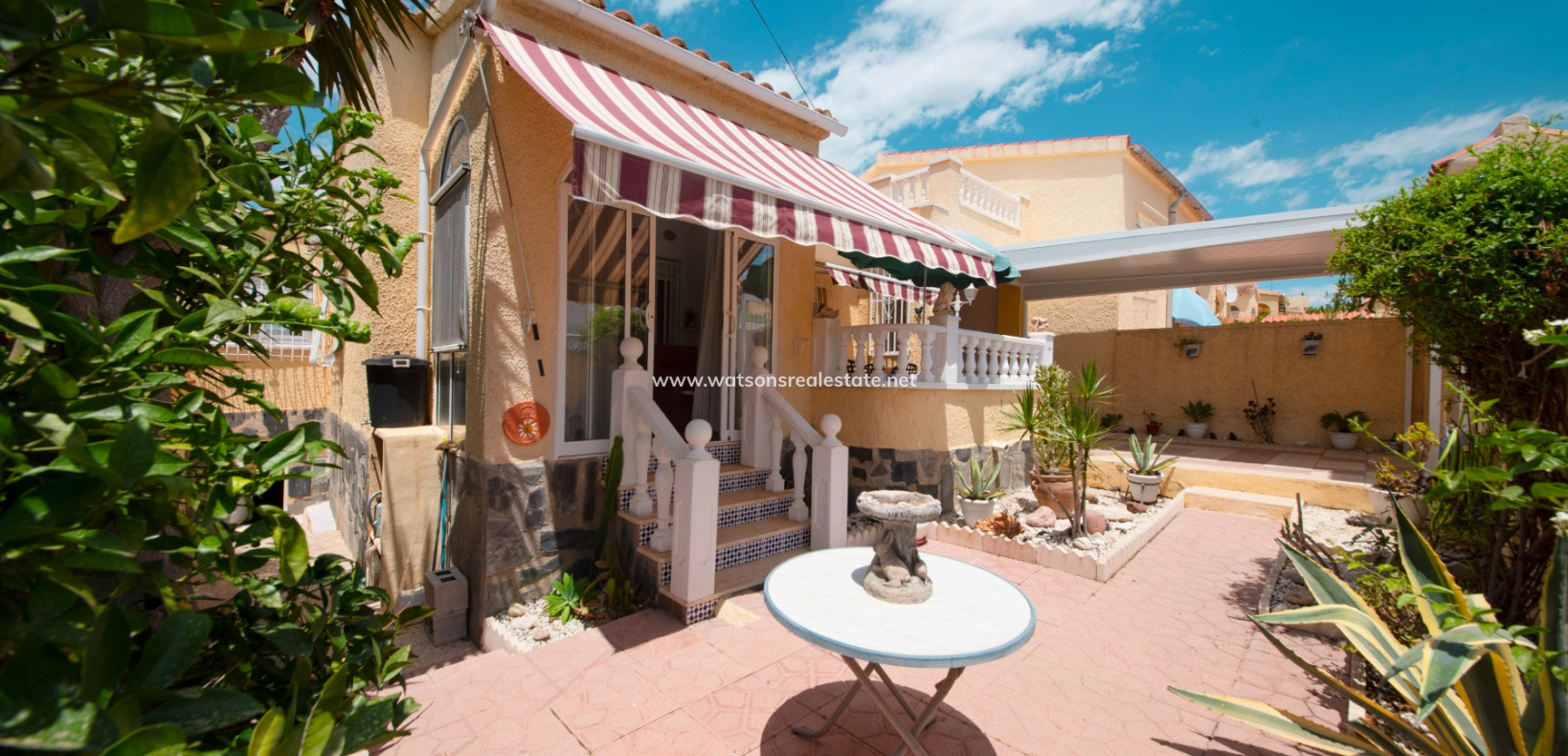 Revente - Maison Individuelle - Urb. La Marina
