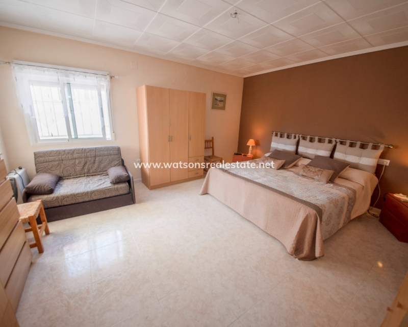 Revente - Maison Individuelle - Urb. La Marina