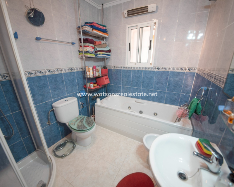 Revente - Maison Individuelle - Urb. La Marina