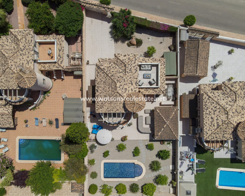 Revente - Maison Individuelle - Urb. La Marina
