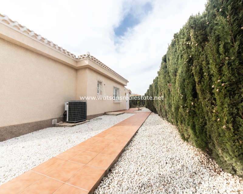 Revente - Maison Individuelle - Urb. La Marina
