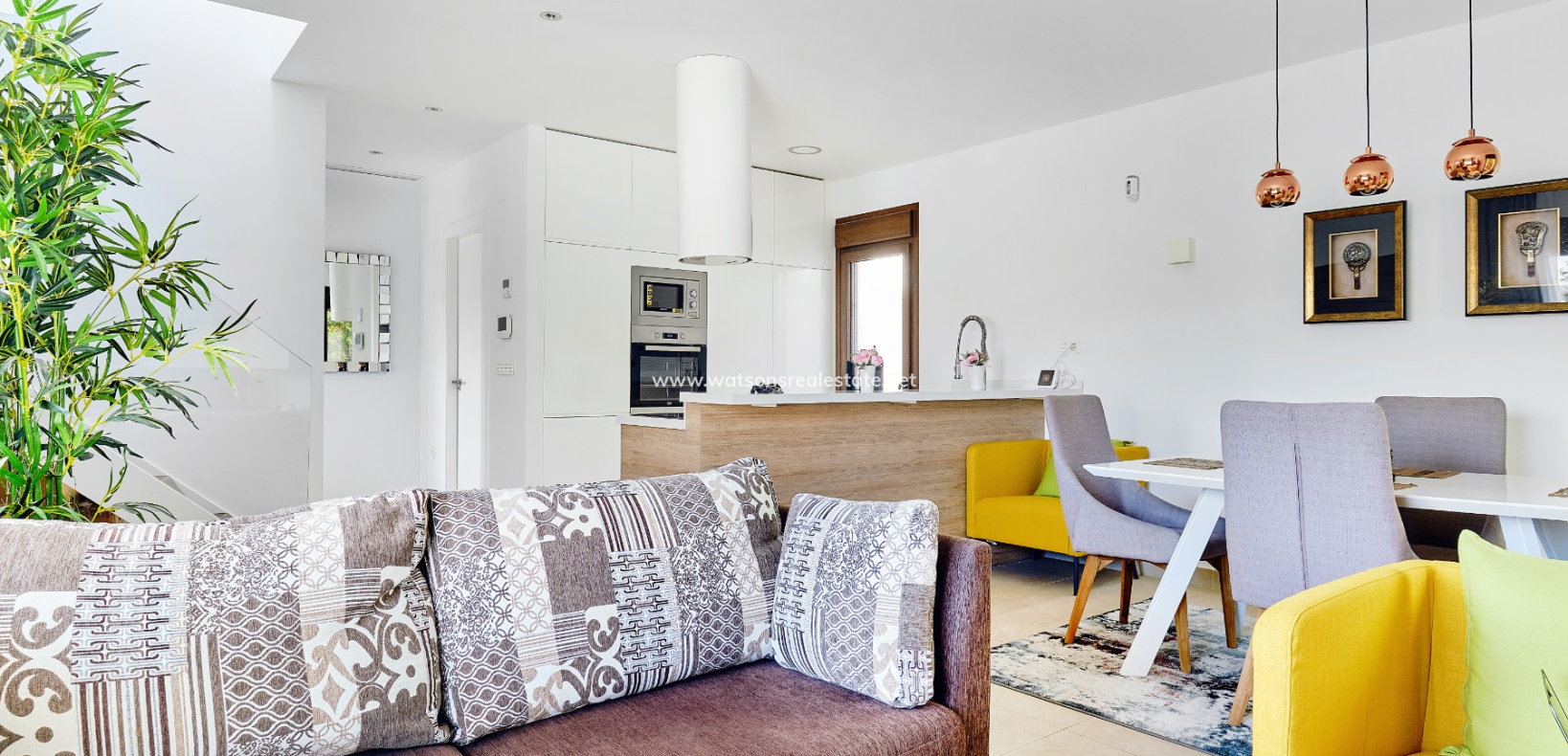 Revente - Maison Individuelle - Urb. La Marina