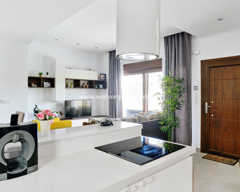 Revente - Maison Individuelle - Urb. La Marina