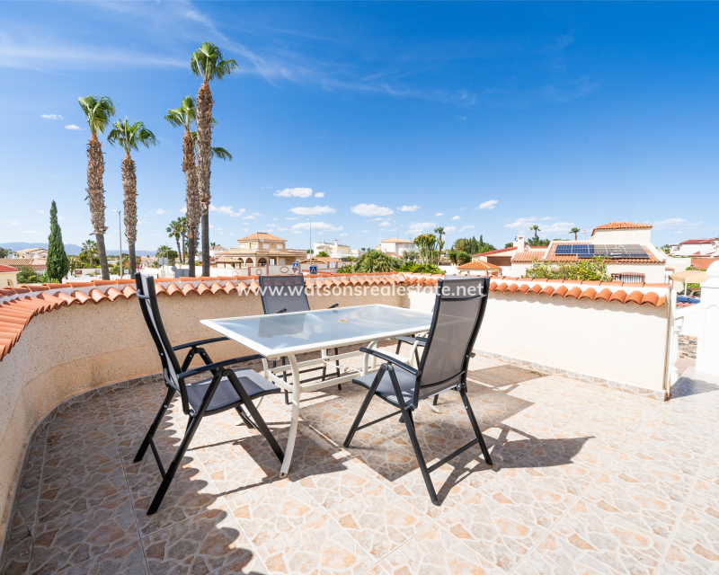Revente - Maison Individuelle - Urb. La Marina
