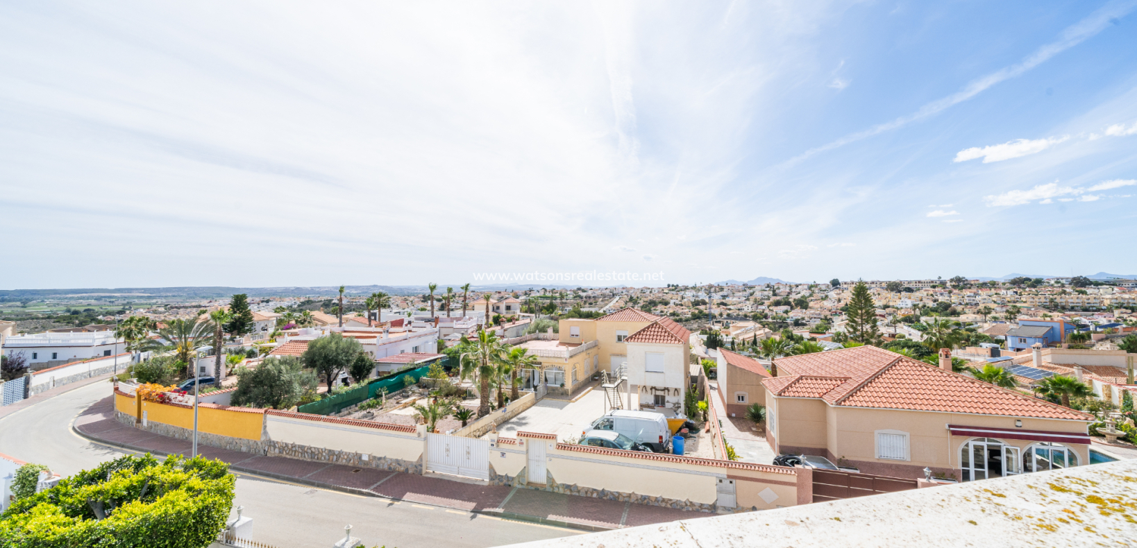 Revente - Maison Individuelle - Urb. La Marina