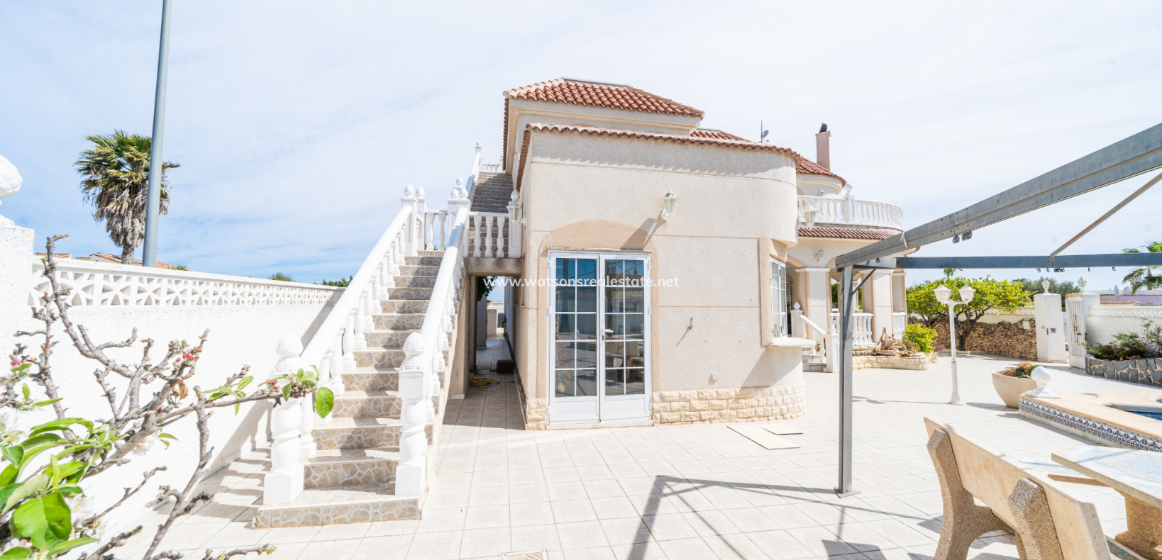 Revente - Maison Individuelle - Urb. La Marina