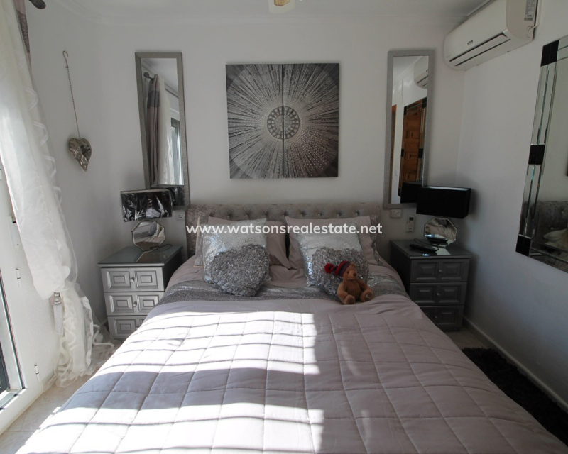Revente - Maison Individuelle - Urb. La Marina