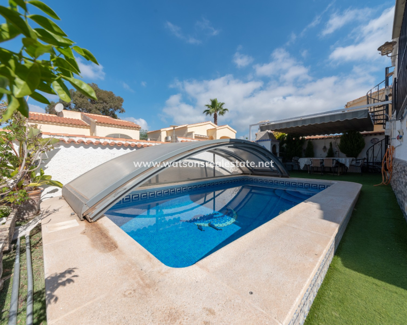 Revente - Maison Individuelle - Urb. La Marina
